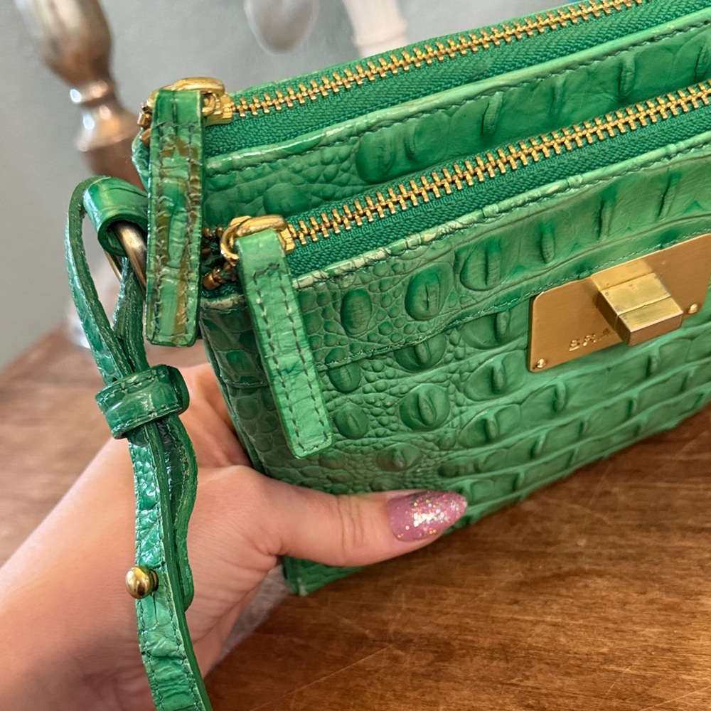 Brahmin Green Croc-Embossed Leather Crossbody Gold Turn lock - Picture 11 of 15